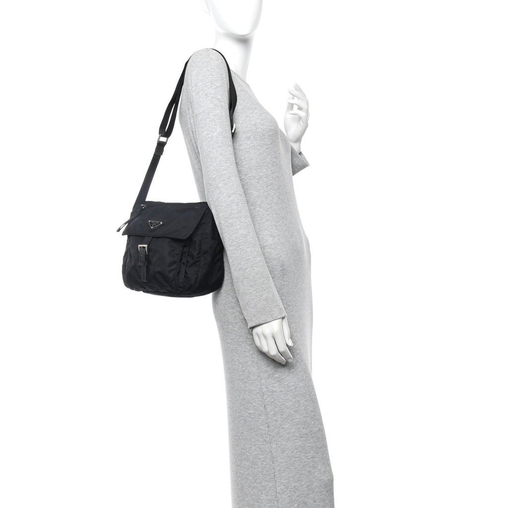 Nylon Vela Saffiano Single Buckle Messenger Shoulder Bag Black