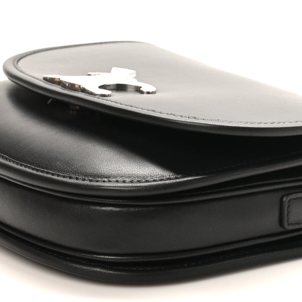 Supple Calfskin Triomphe Medium Besace Black