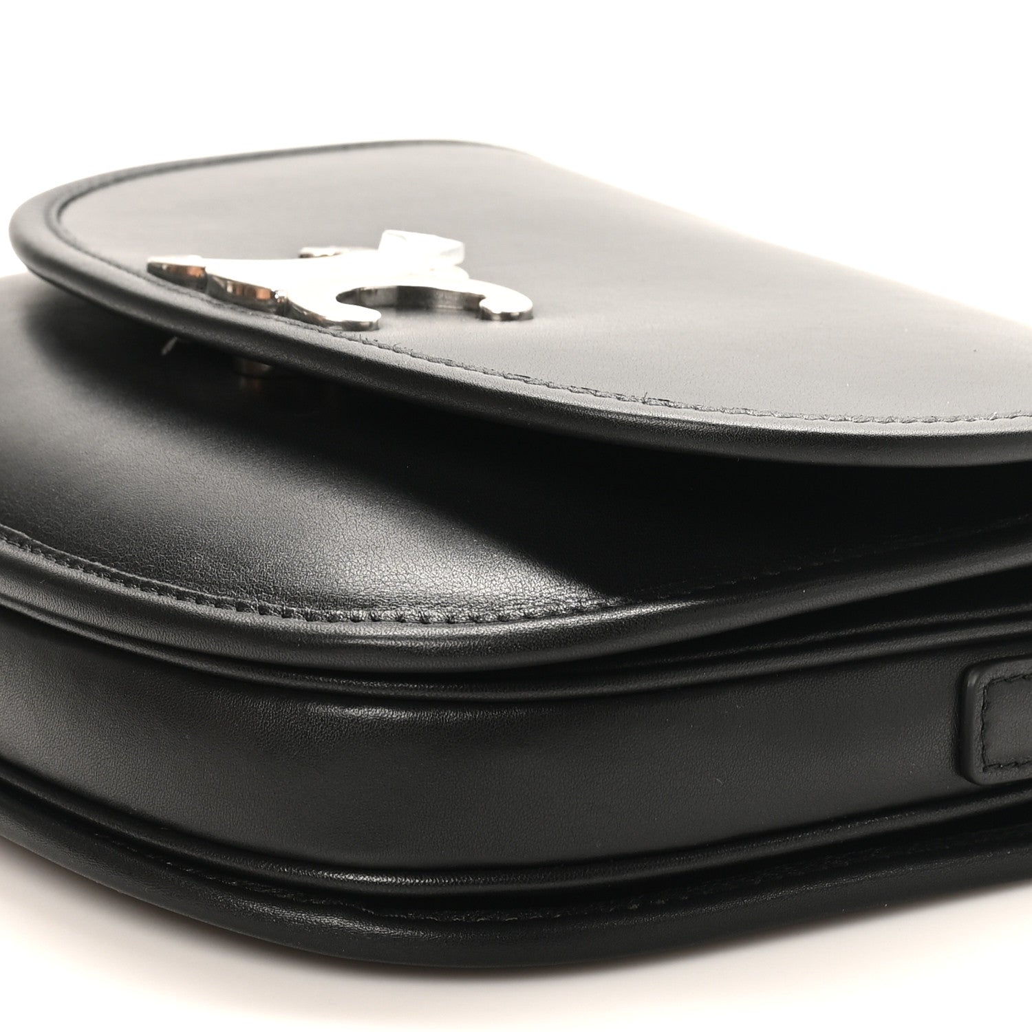 Supple Calfskin Triomphe Medium Besace Black