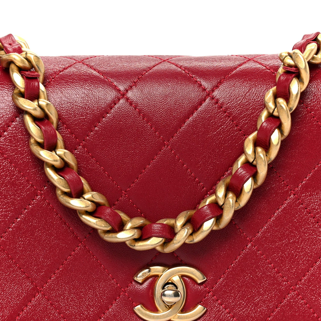 Shiny Lambskin Quilted Small Fashion Therapy Flap Bag Red