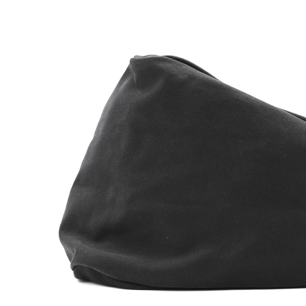 Canapa Triangle Shoulder Bag Black