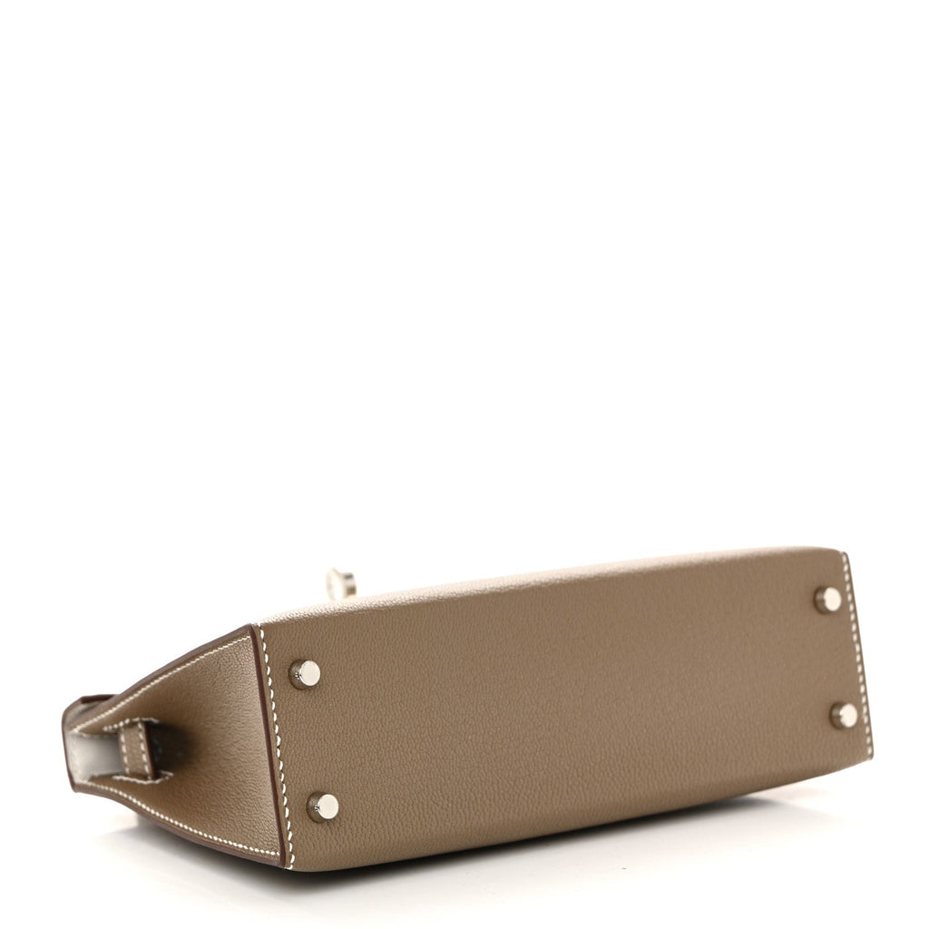 Chevre Mysore Verso Mini Kelly Sellier 20 Etoupe New White