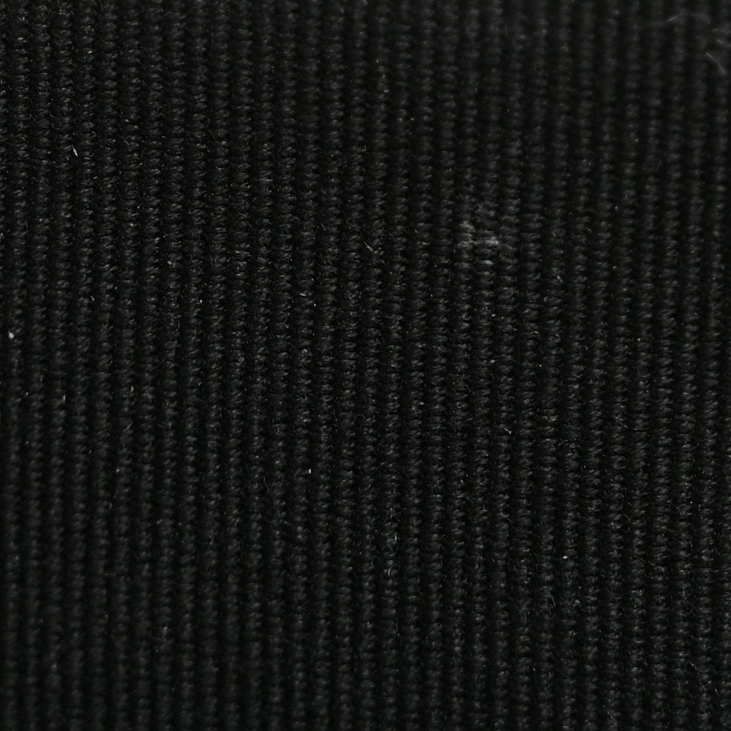 Caviar Quilted CC Zip Around  Holder Black