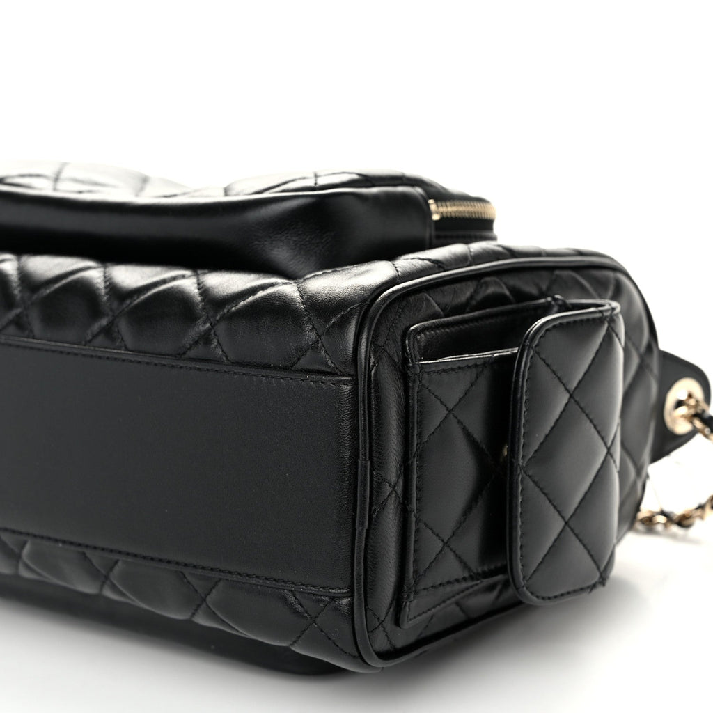 Shiny Crumpled Lambskin Quilted Medium Preppy Pocket Camera Case Black