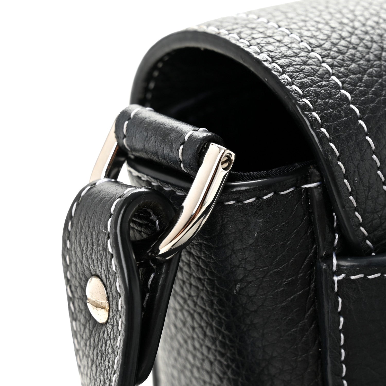 Grained Calfskin Saddle Messenger Bag With Strap Black
