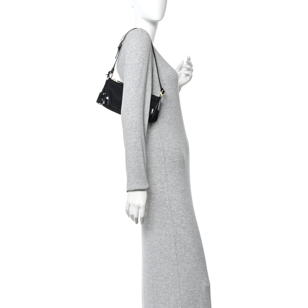 Re-Nylon Spazzolato Re-Edition 2002 Shoulder Bag Black