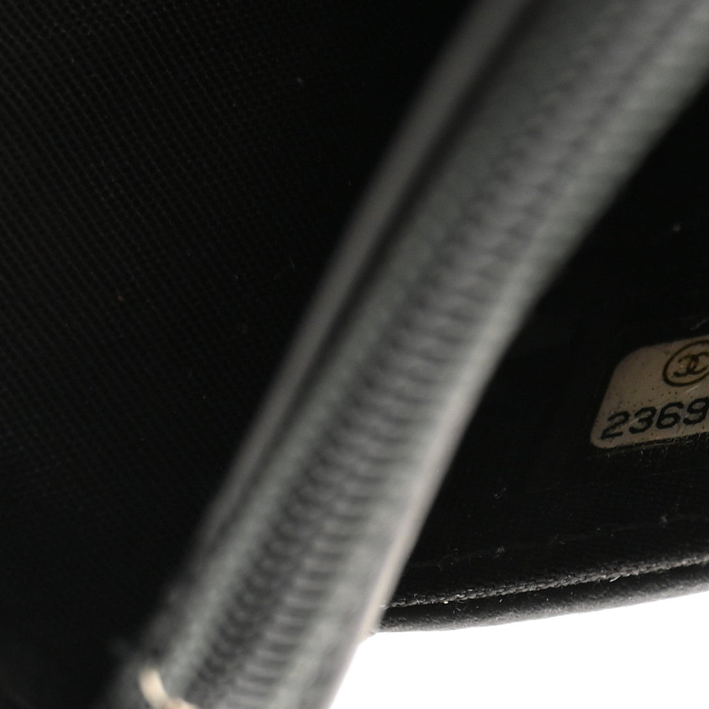 Caviar Quilted Boy Wallet On Chain WOC Black