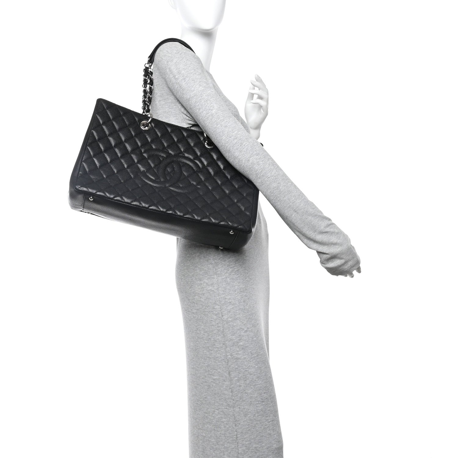 Caviar Quilted XL Grand Shopping Tote GST Black