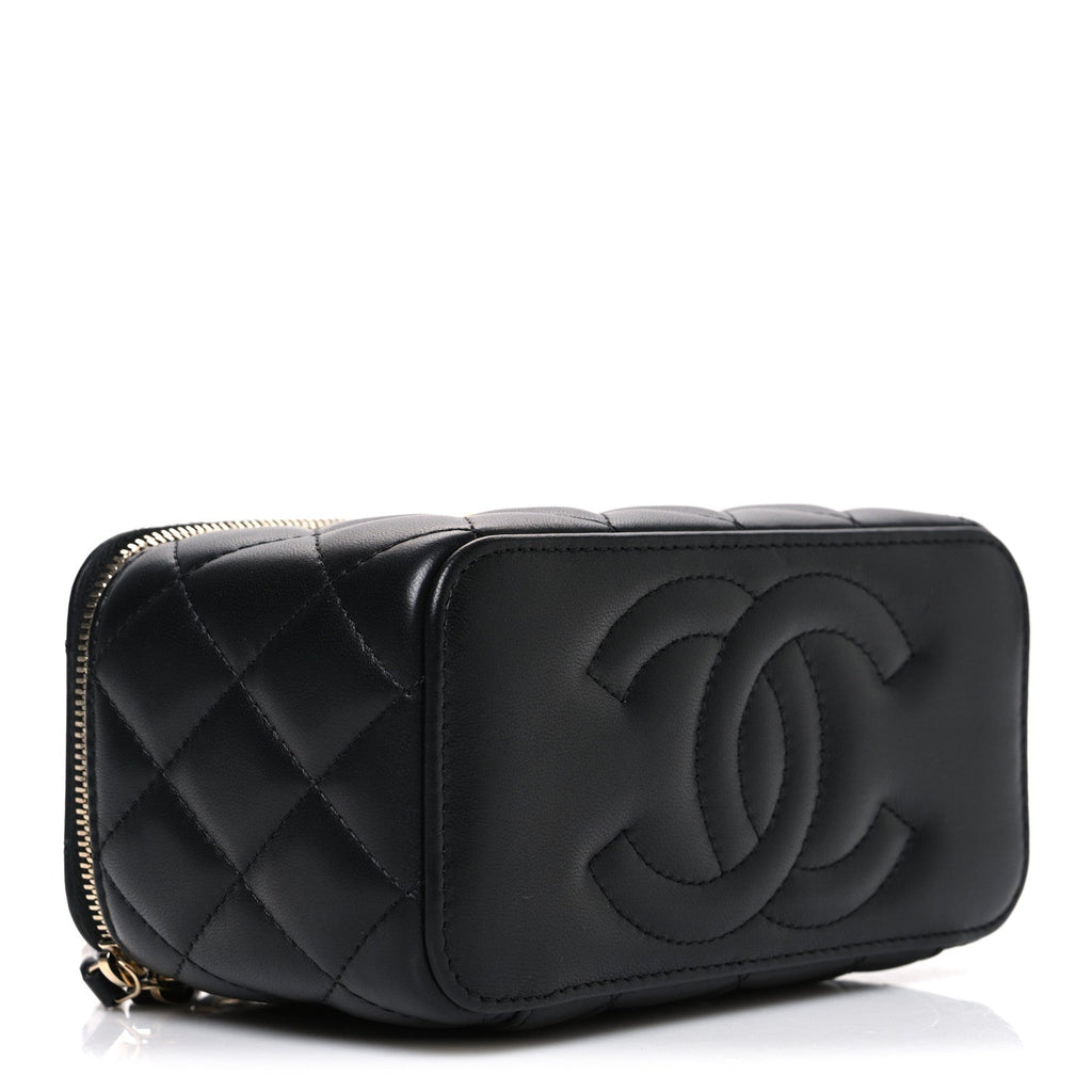 Lambskin Quilted Pearl Crush Small Vanity Case With Chain Black