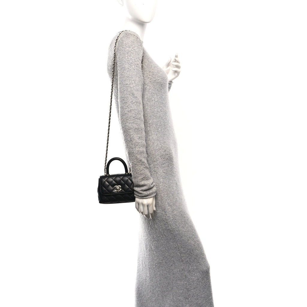 Caviar Quilted Coco Handle Clutch With Chain Black