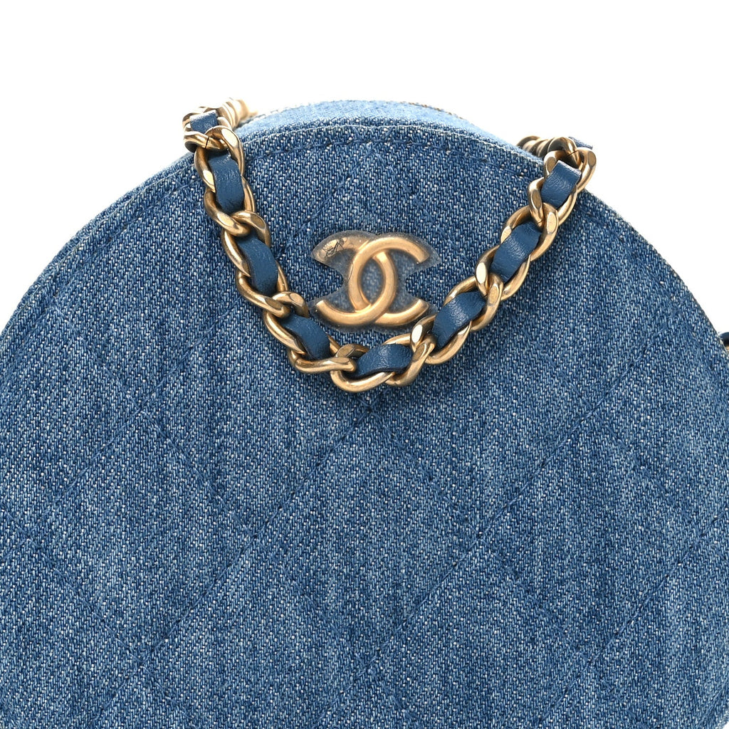 Denim Quilted Round Pearl Crush Clutch With Chain Blue