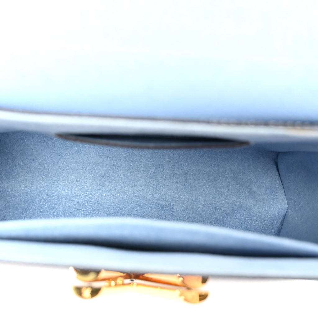 Epi Twist Monogram Flower Chain Shoulder Bag MM Blue