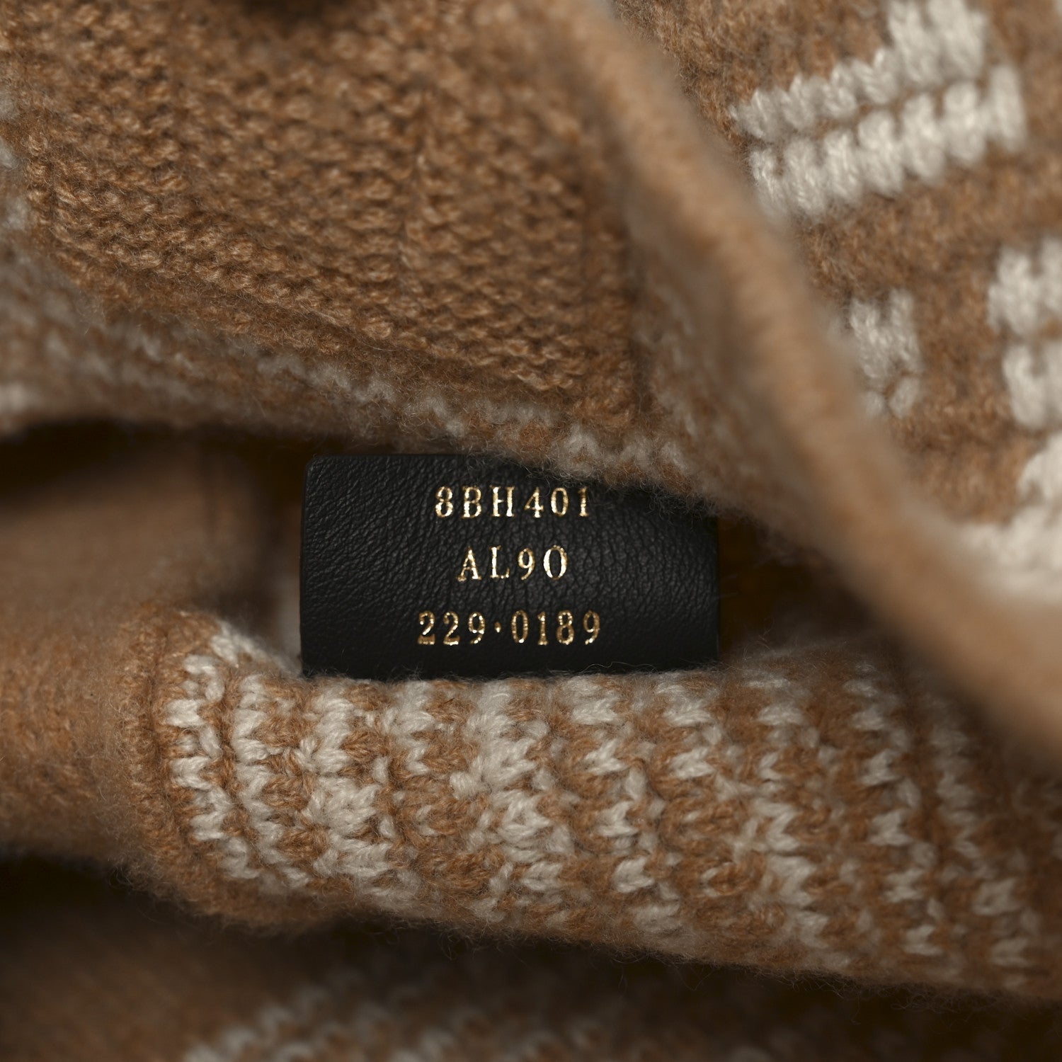 Cashmere Knit FF Large Shopper Tote Cammello