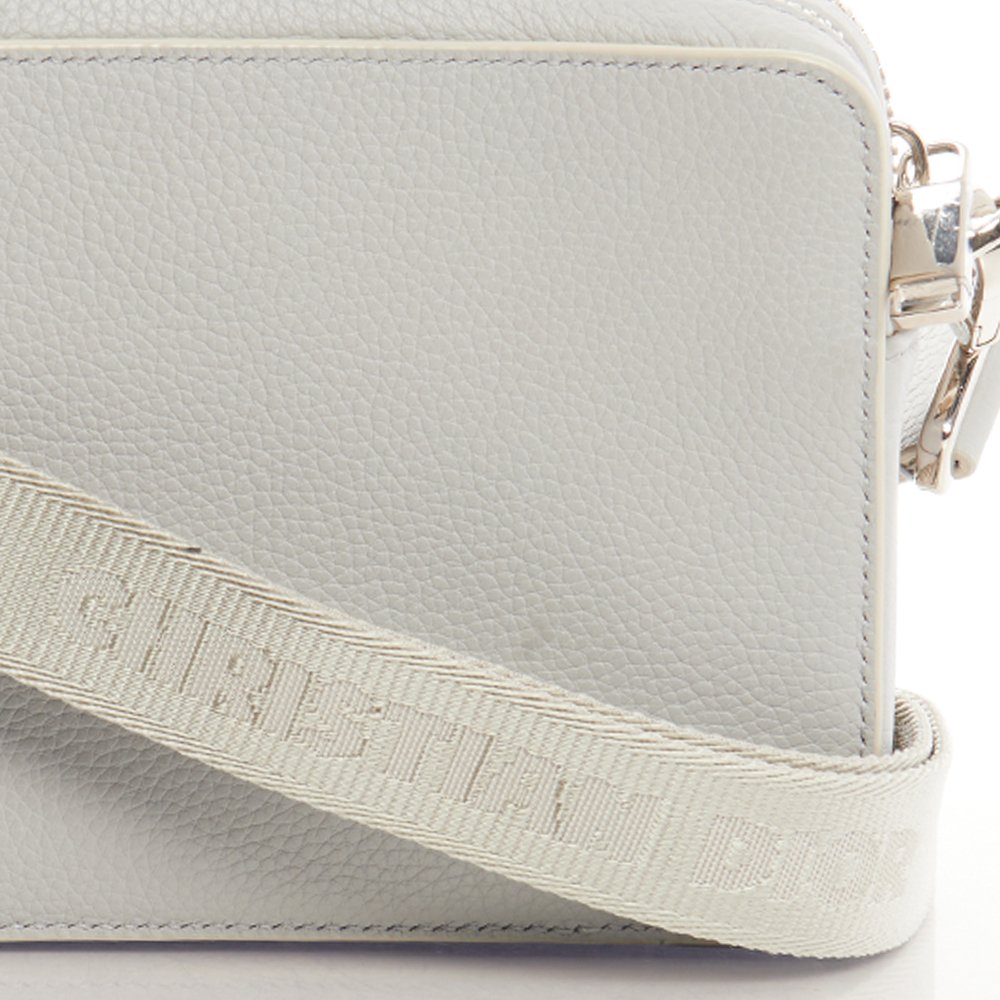 Christian Dior Cross Body Dior X Jordan Wings Messenger Bag in White, Calfskin