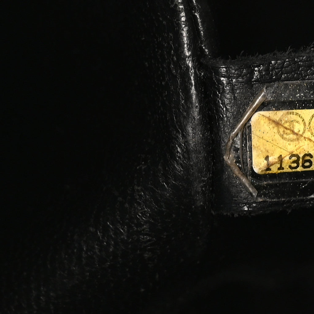 Caviar Quilted Medallion Tote Black