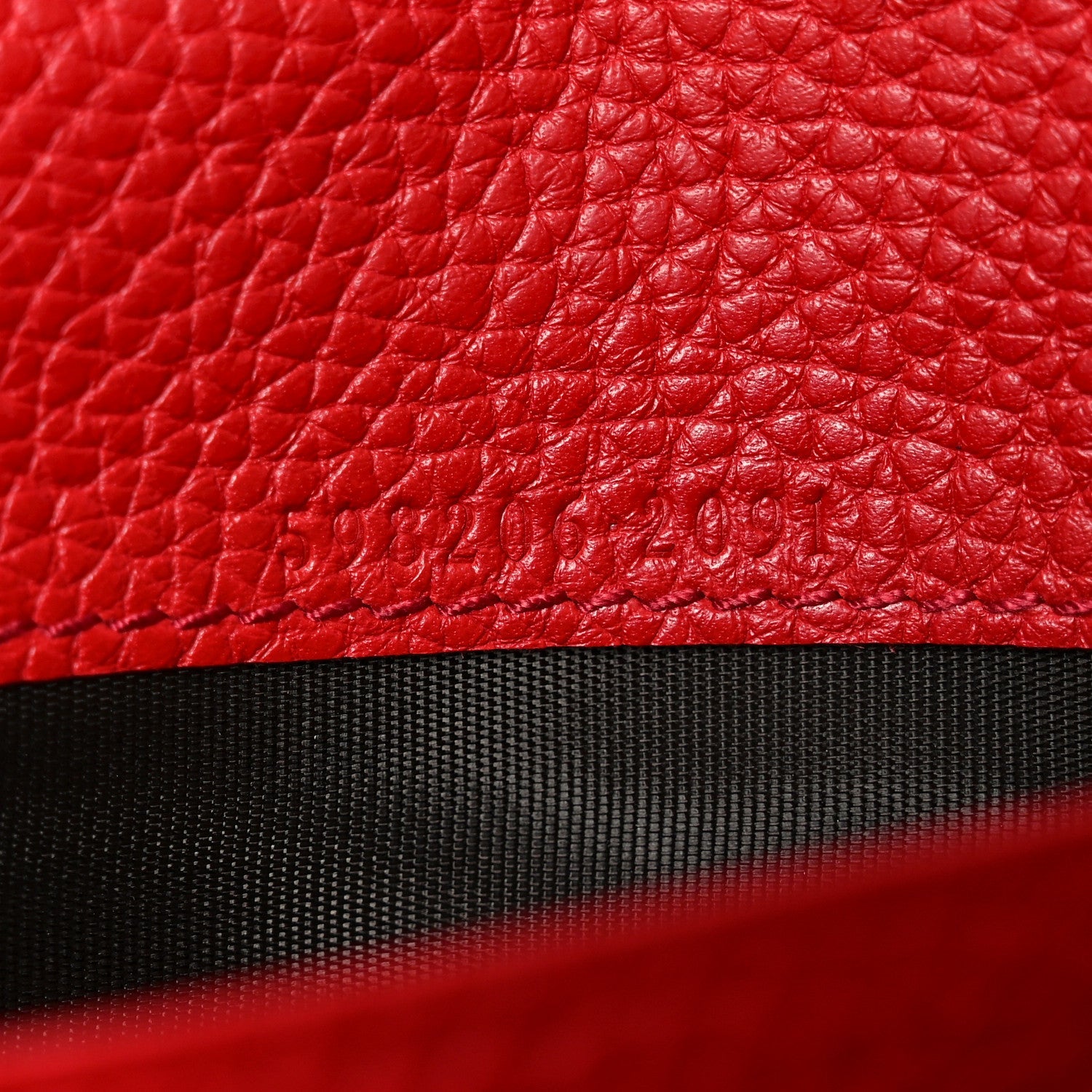 Pebbled Calfskin Large Soho Continental Wallet Red
