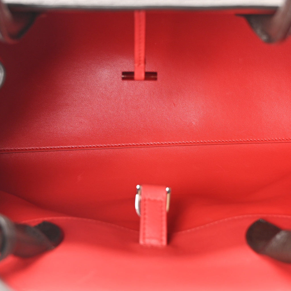 Natural Grain Calfskin Bicolor Large Hug Bag Testa Di Moro Flame Red
