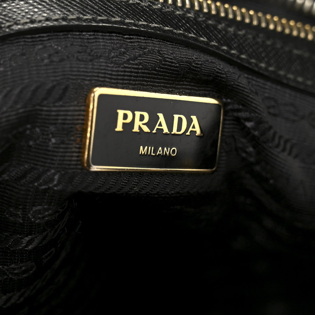 Saffiano Lux Small Galleria Double Zip Tote Black