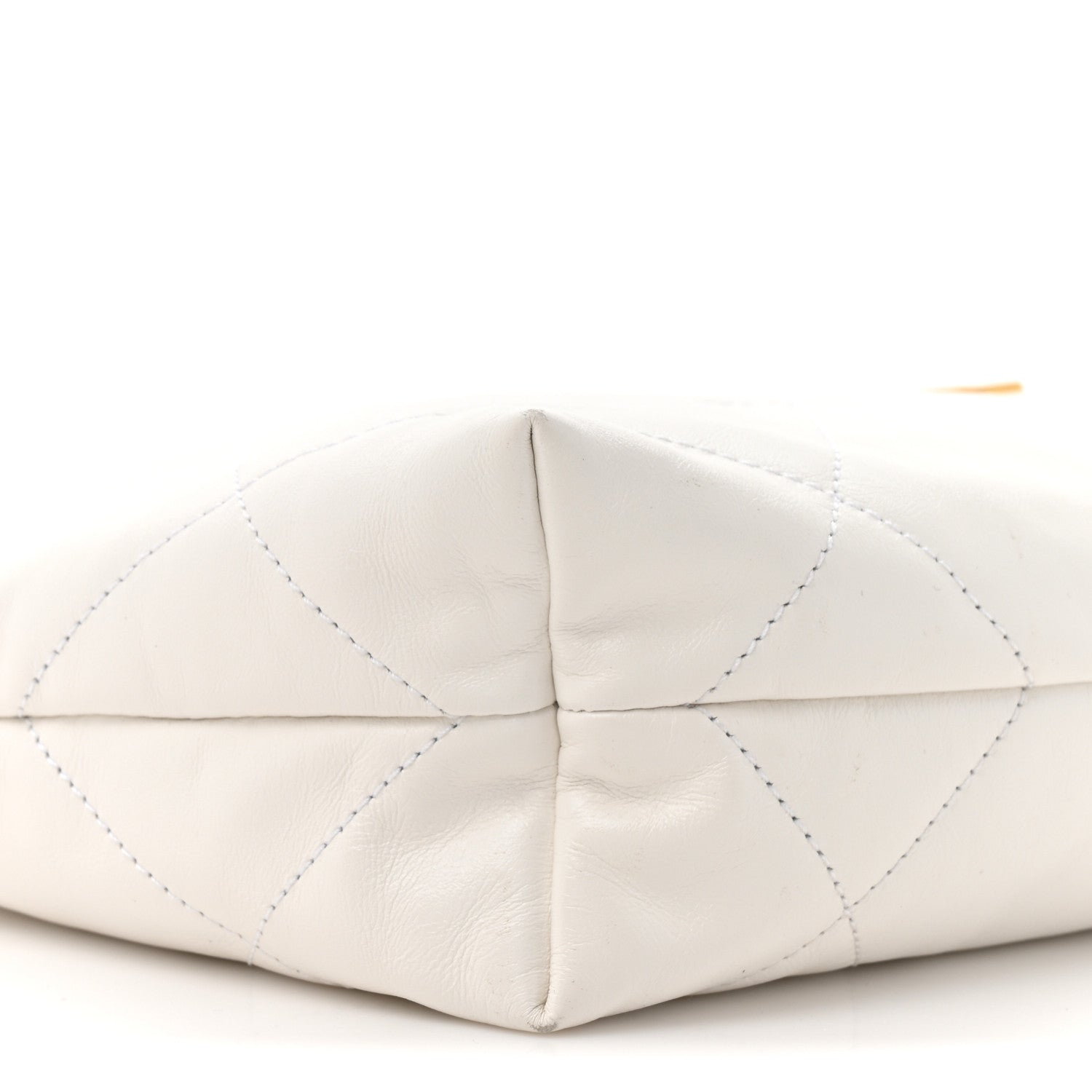 Shiny Calfskin Quilted Small Chanel 22 White
