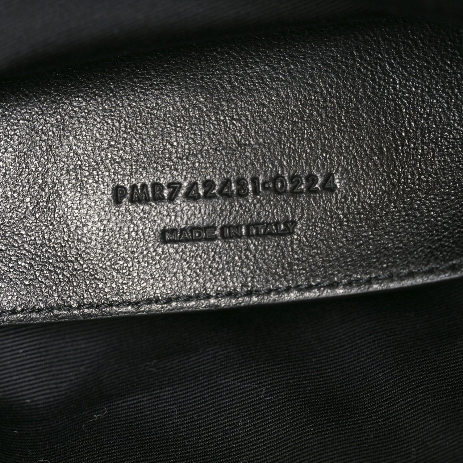 Lambskin Matelasse Monogram Large Jamie 4.3 Light Fox