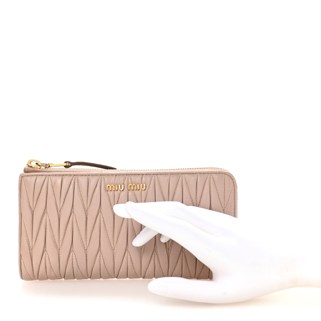 Nappa Matelasse Zip Around Wallet Pomice
