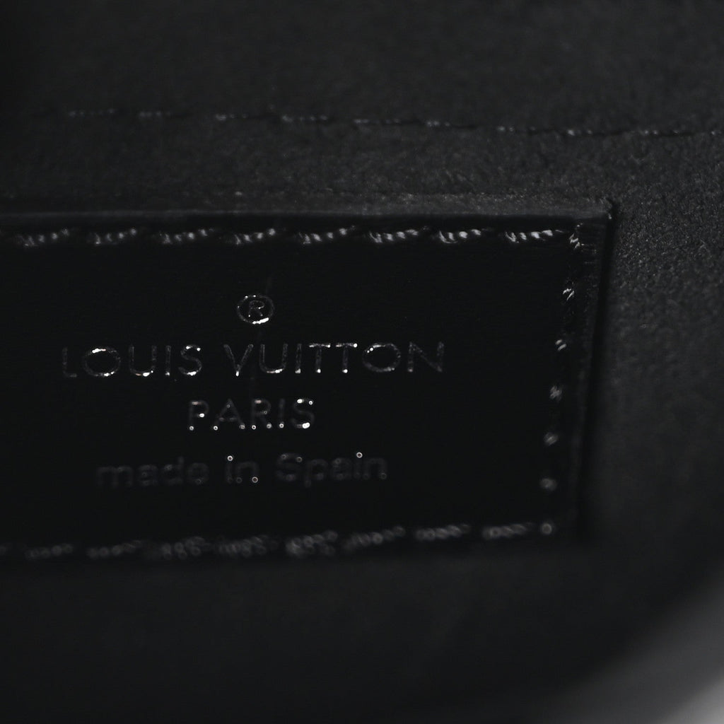 Calfskin Monogram Camera Box Vibe Black