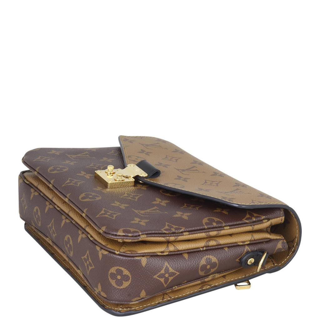 Louis Vuitton Pochette Metis Monogram Reverse
