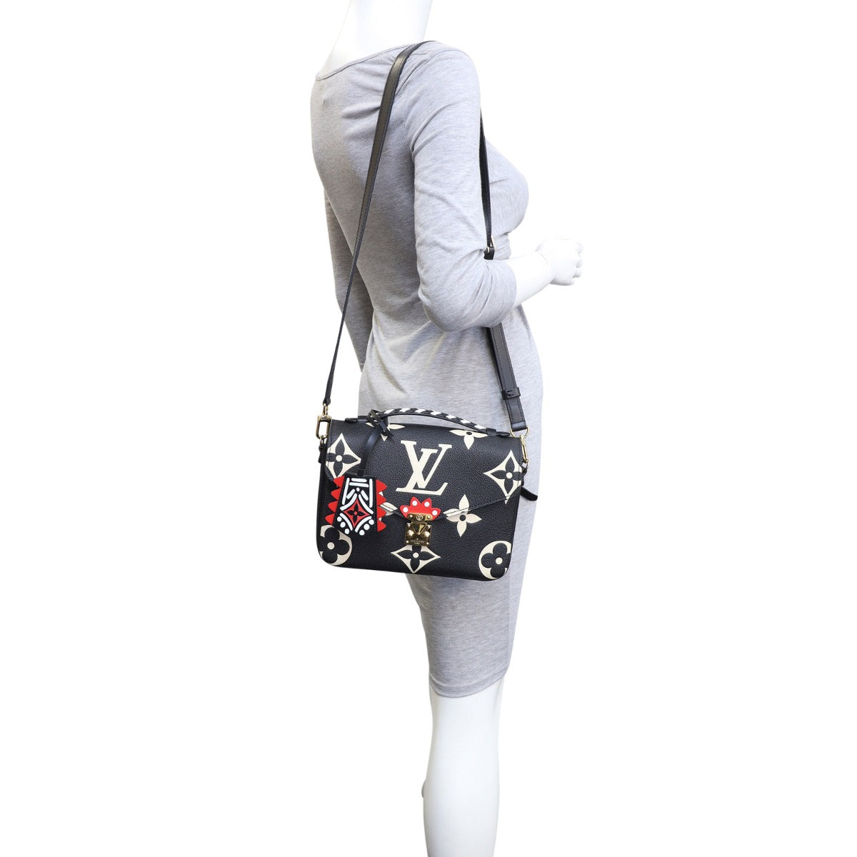 Louis Vuitton Pochette Metis Monogram Empreinte Giant Crafty