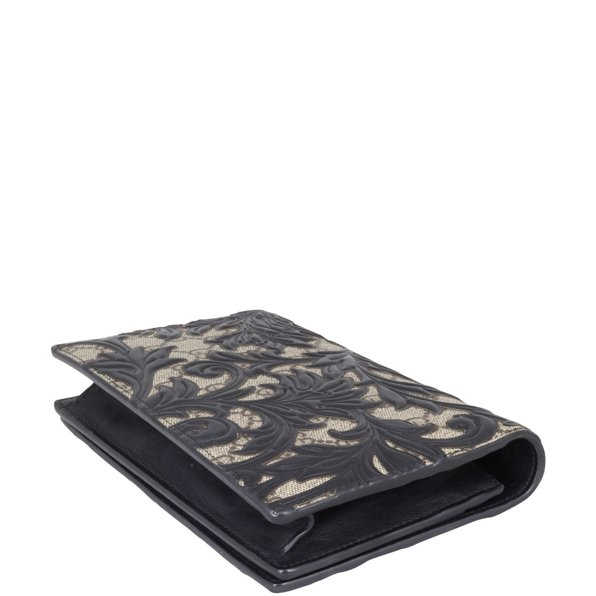 Gucci GG Supreme Arabesque Wallet on Chain