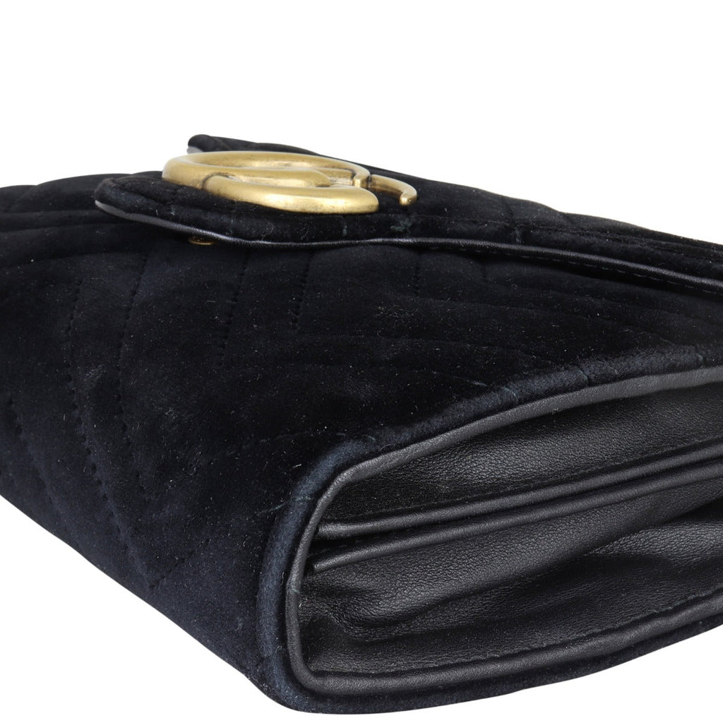 Gucci GG Marmont Matelasse Velvet Chain Wallet