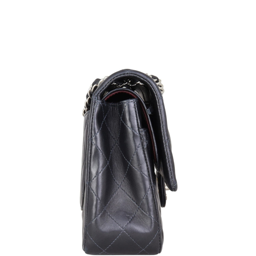 Chanel Classic Double Flap Medium | 7 Series