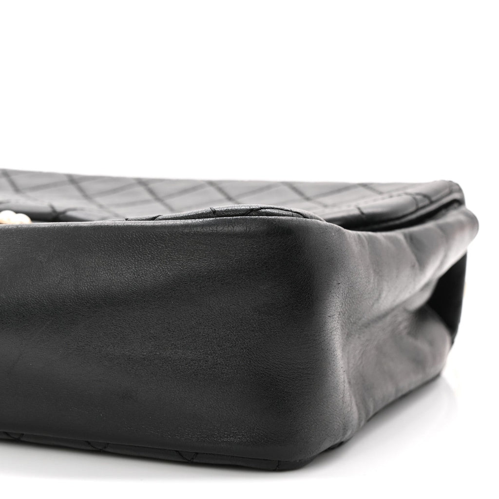 Lambskin Medium Westminster Pearl Flap Black