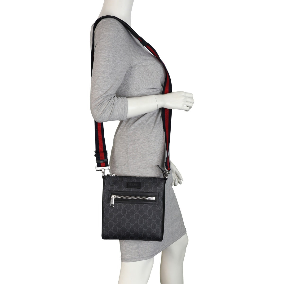 Gucci GG Supreme Messenger Bag