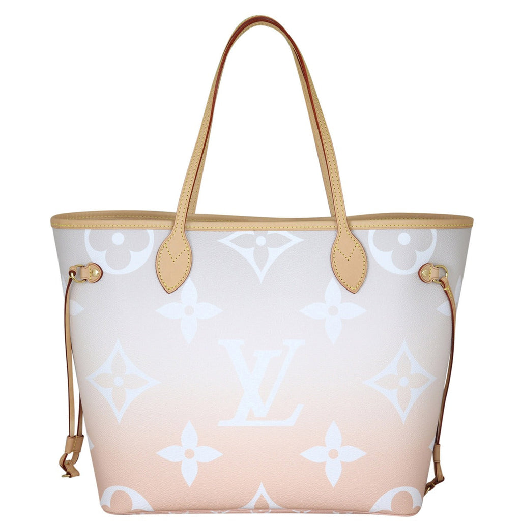 Louis Vuitton Neverfull MM Monogram Giant By the Pool