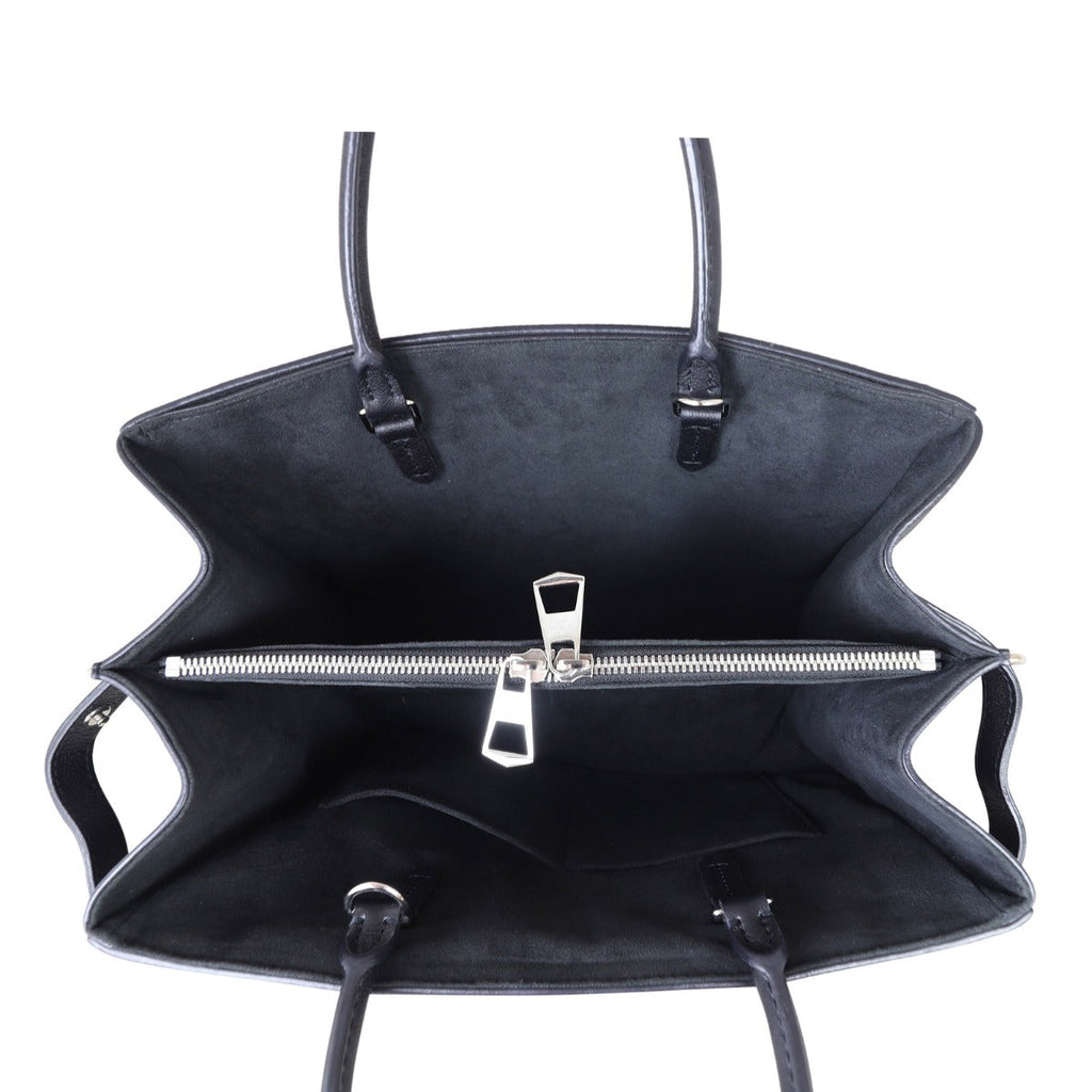 Louis Vuitton Twist Tote Epi