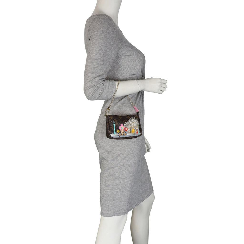 Louis Vuitton Mini Pochette Accessoires Monogram Vivienne Christmas 2022
