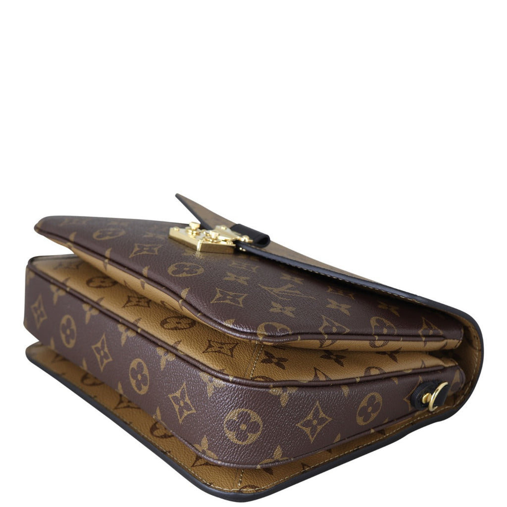 Louis Vuitton Pochette Metis Monogram Reverse