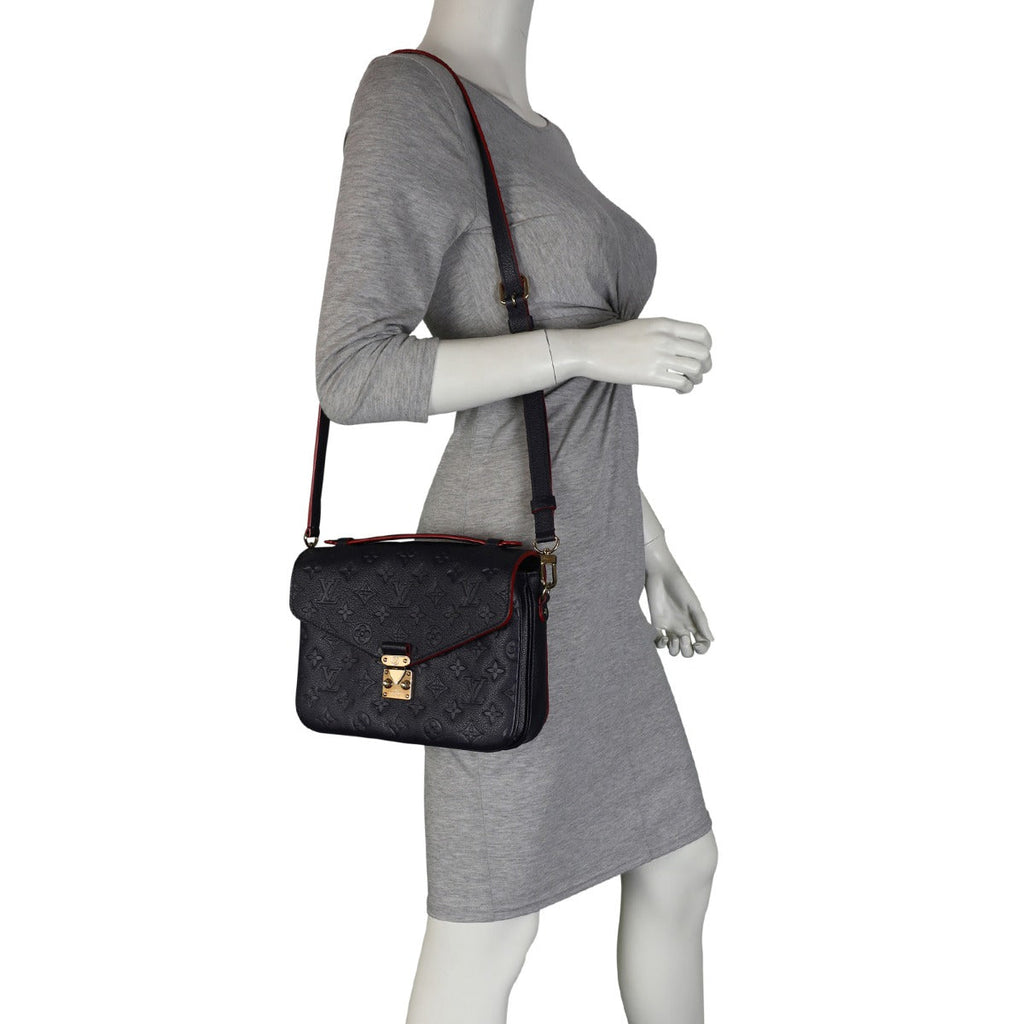 Louis Vuitton Pochette Metis Monogram Empreinte