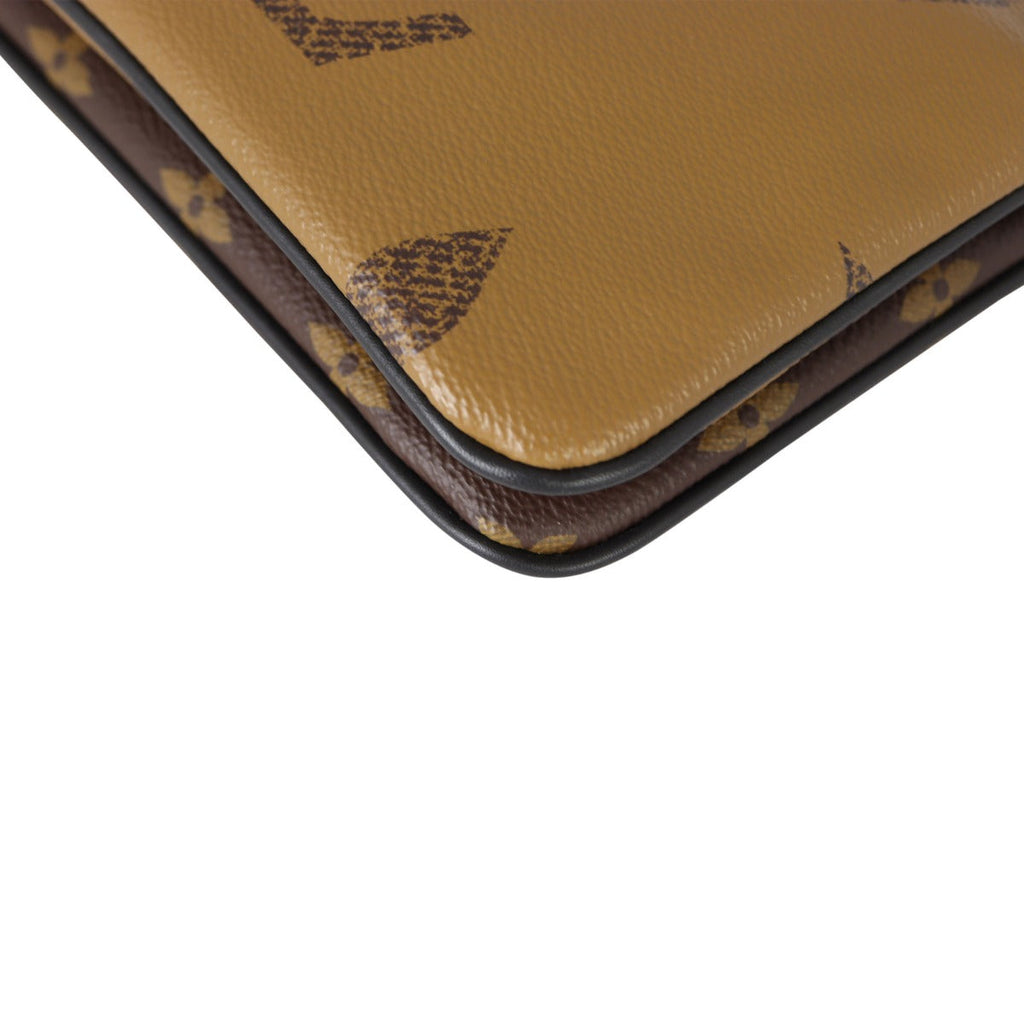 Louis Vuitton Pochette Double Zip Monogram Giant Reverse