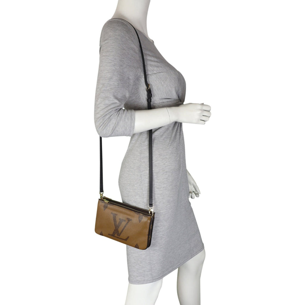 Louis Vuitton Pochette Double Zip Monogram Giant Reverse