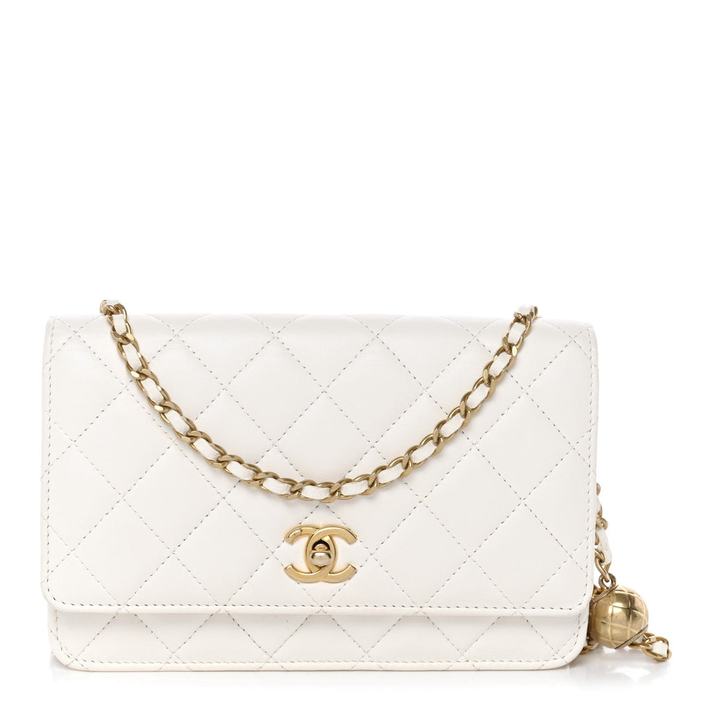 Lambskin Quilted CC Pearl Crush Wallet on Chain WOC White