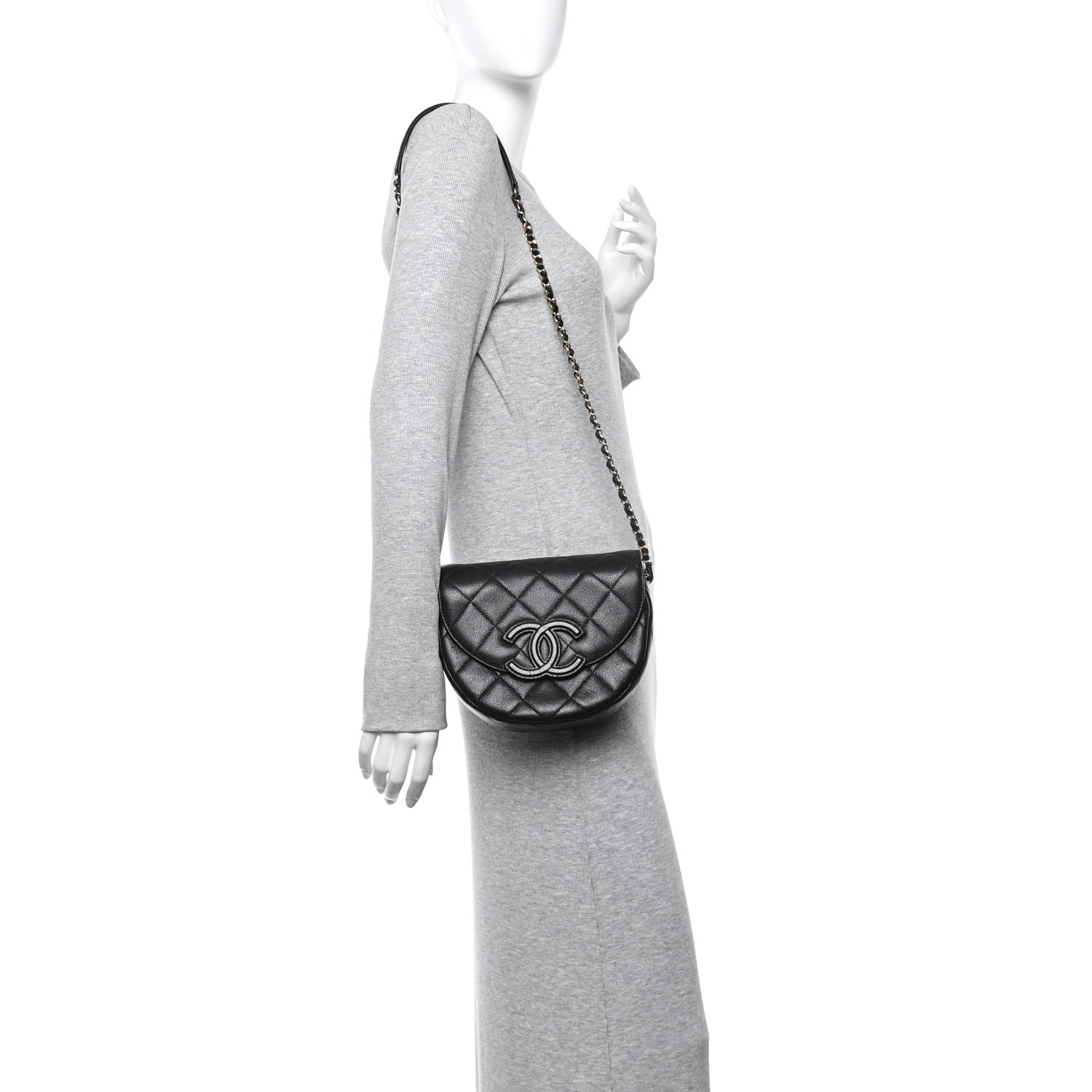Caviar Quilted Small Messenger Flap Black