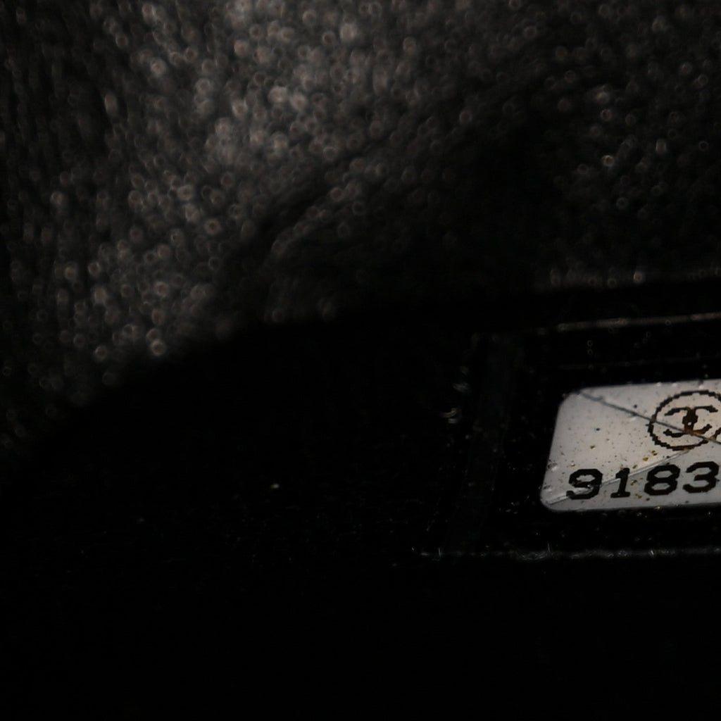 Caviar Jumbo Single Flap Black