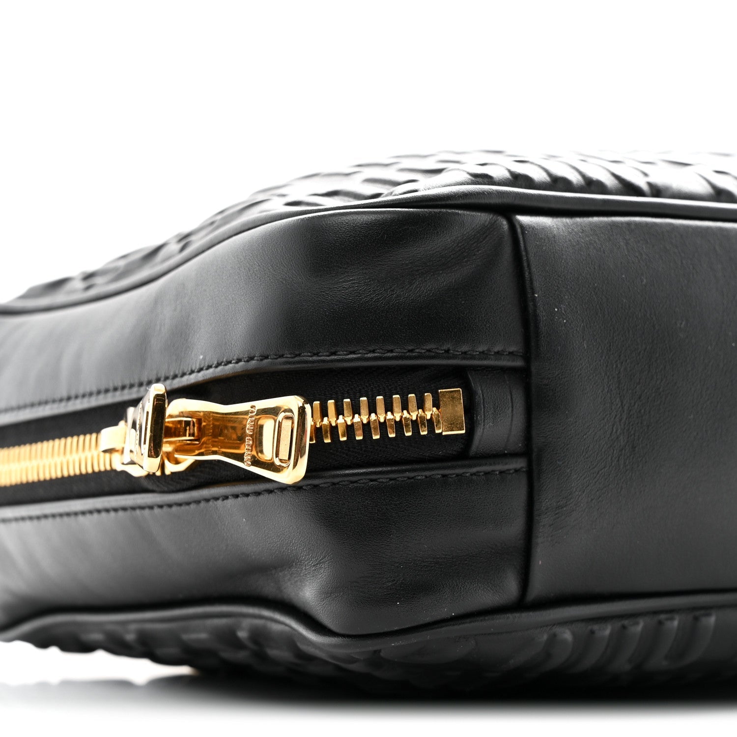 Softy Logo Embossed Chain Shoulder Bag Black