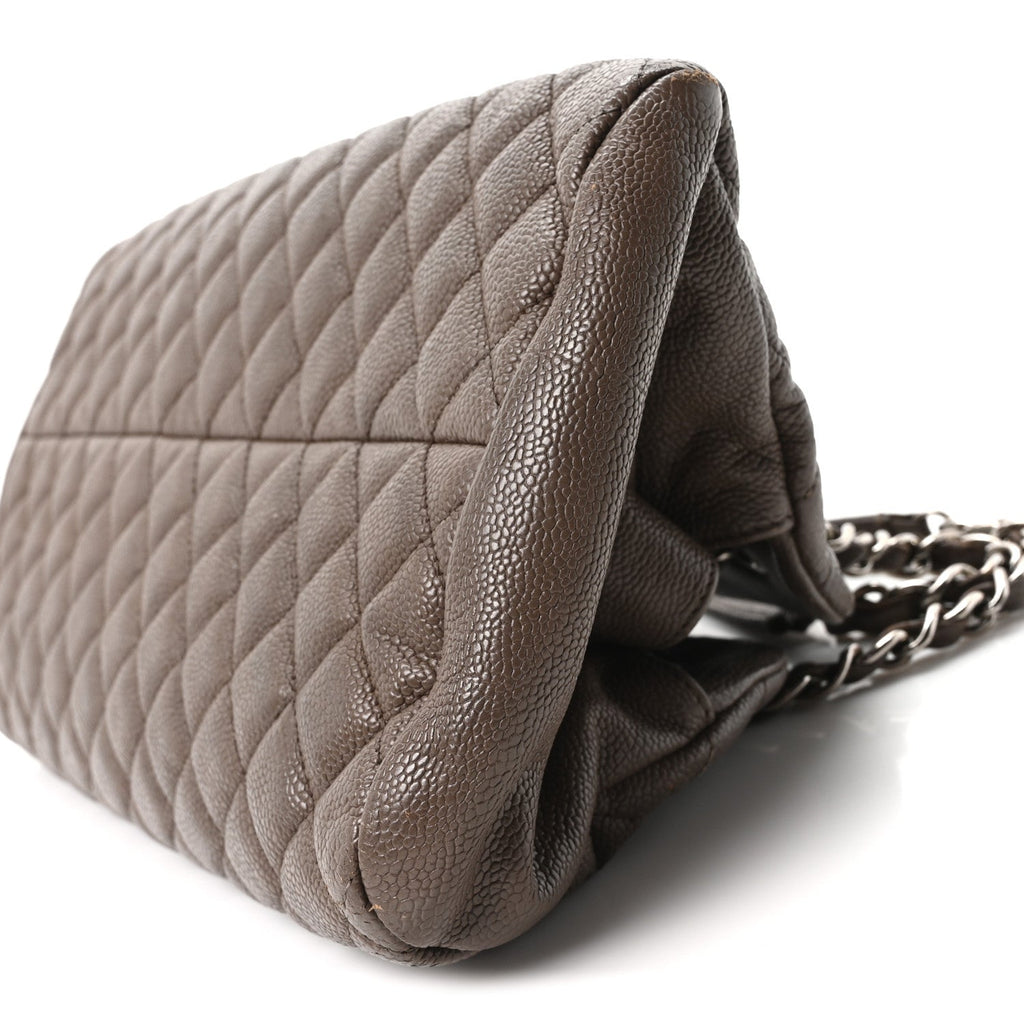 Caviar Quilted Medium Just Mademoiselle Beige