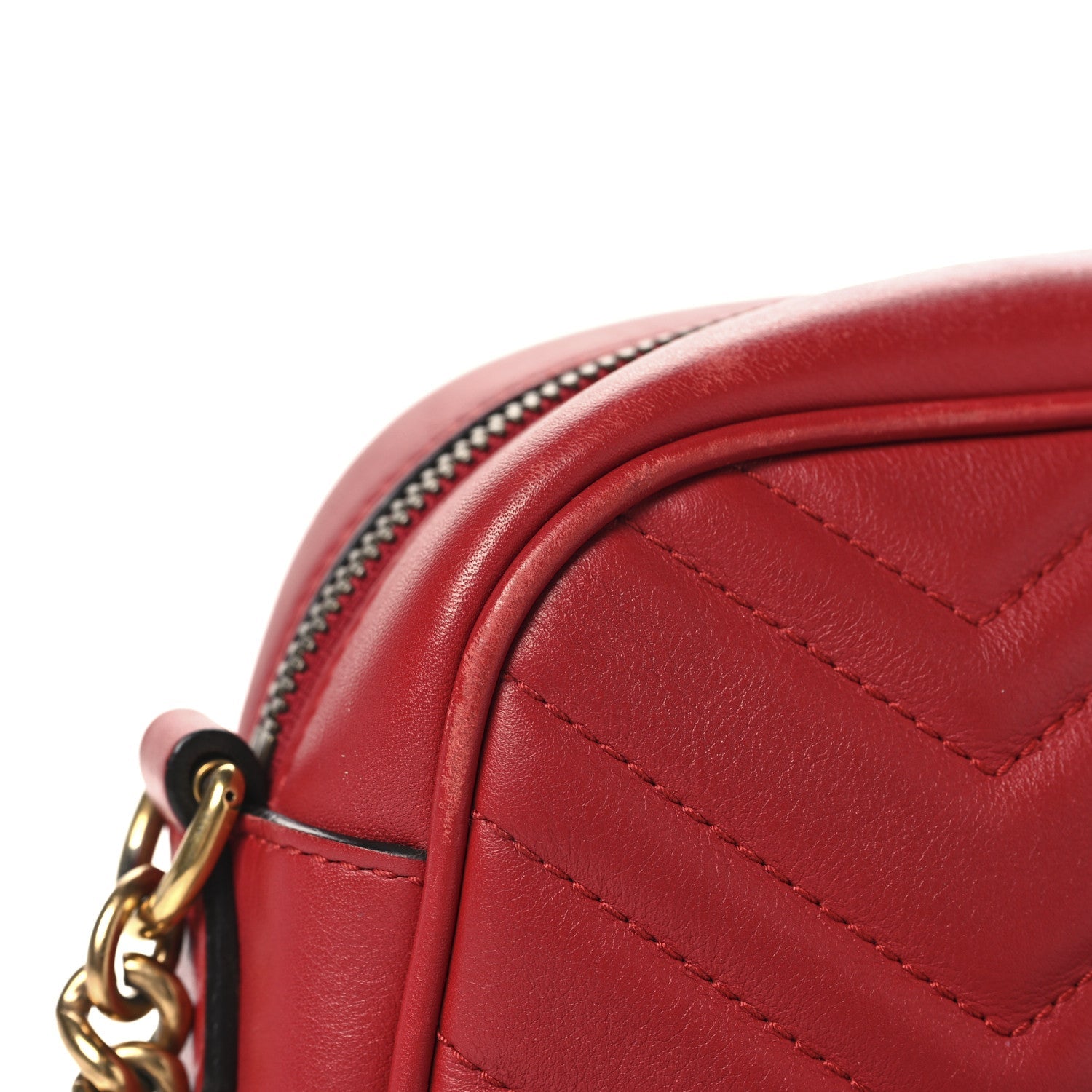 Calfskin Matelasse Small GG Marmont Chain Shoulder Bag Hibiscus Red