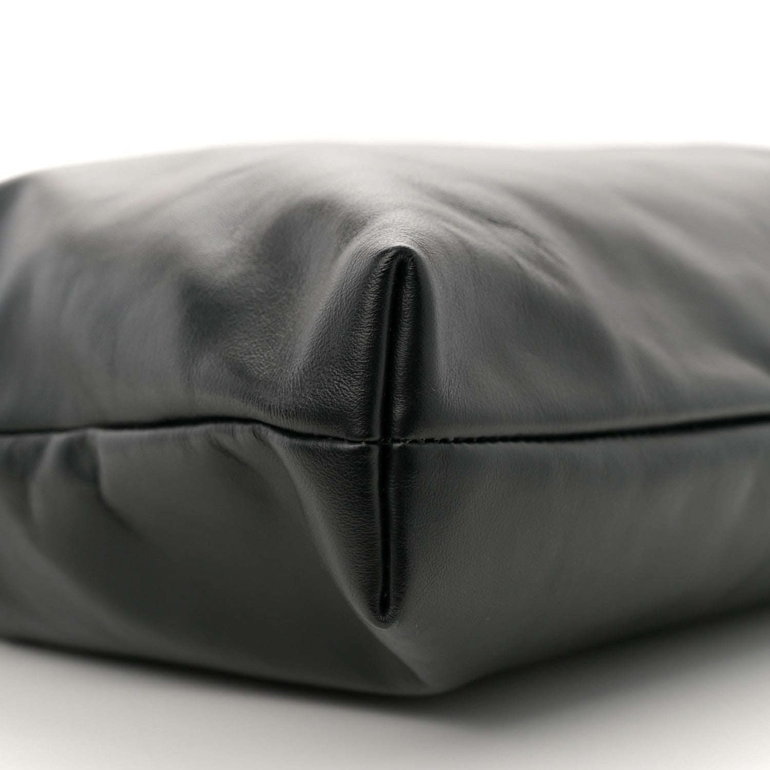 Soft Calf Softy Shoulder Bag Black