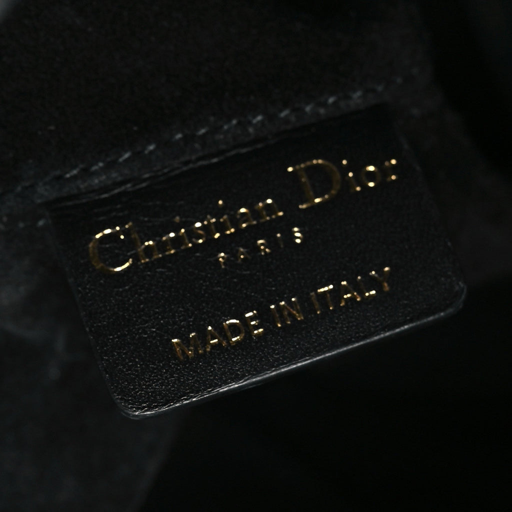 Calfskin Macrocannage Large Toujours Black