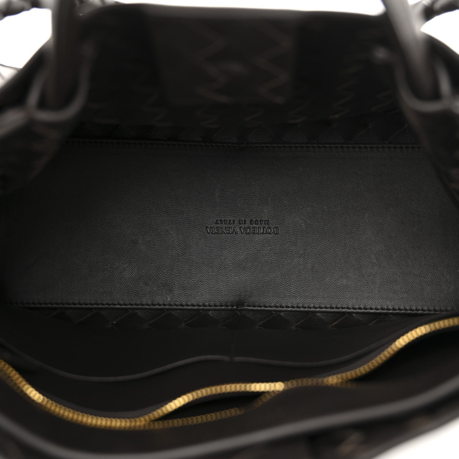 Nappa Intrecciato Medium Andiamo Shoulder Bag Fondant
