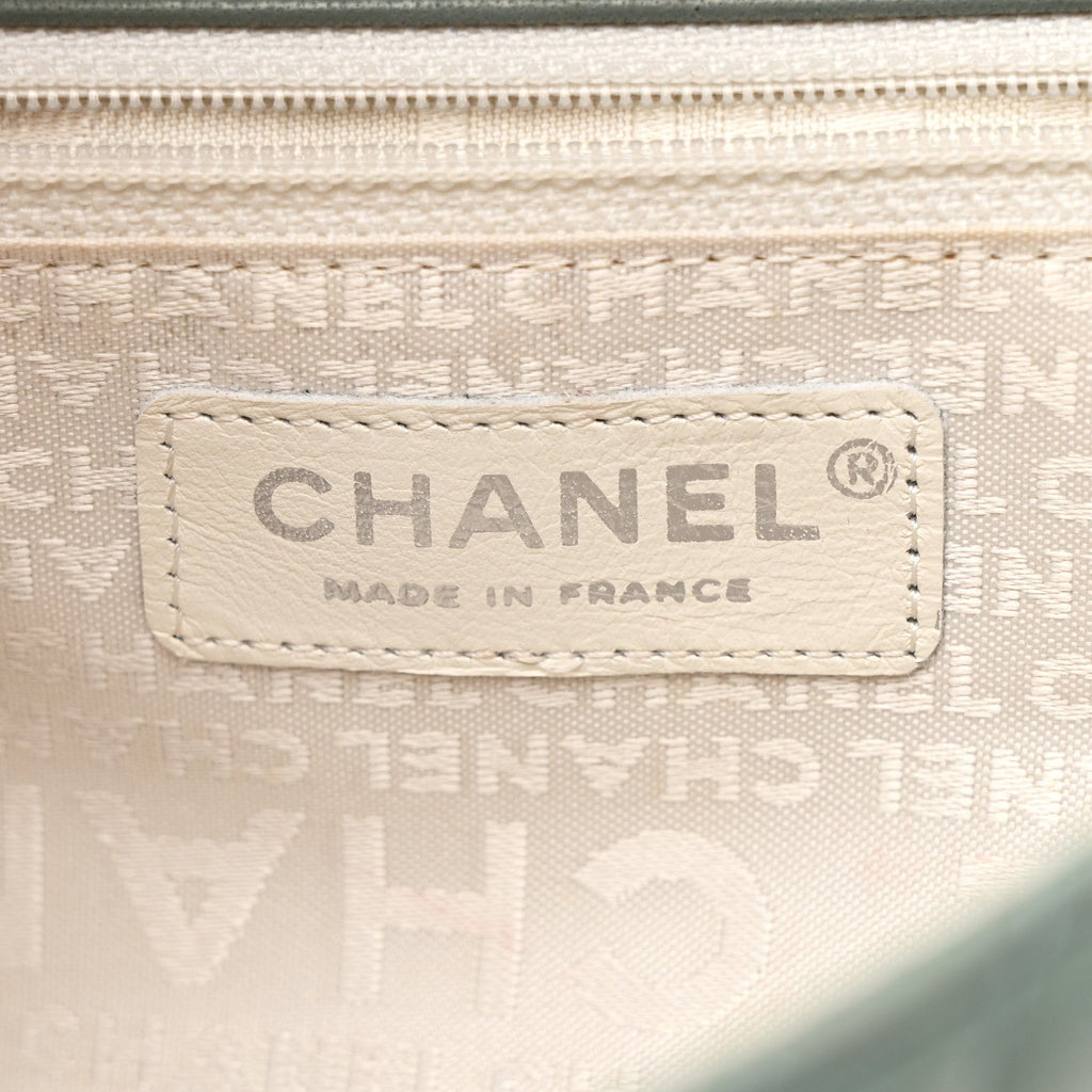 Lambskin Quilted Lady Graphic Flap Green